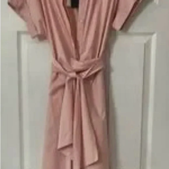 Soft Pink Ralph Lauren Soft Pink Wrapped Midi Dress (Size 2 Brand New with Tags) - Picture 2 of 6